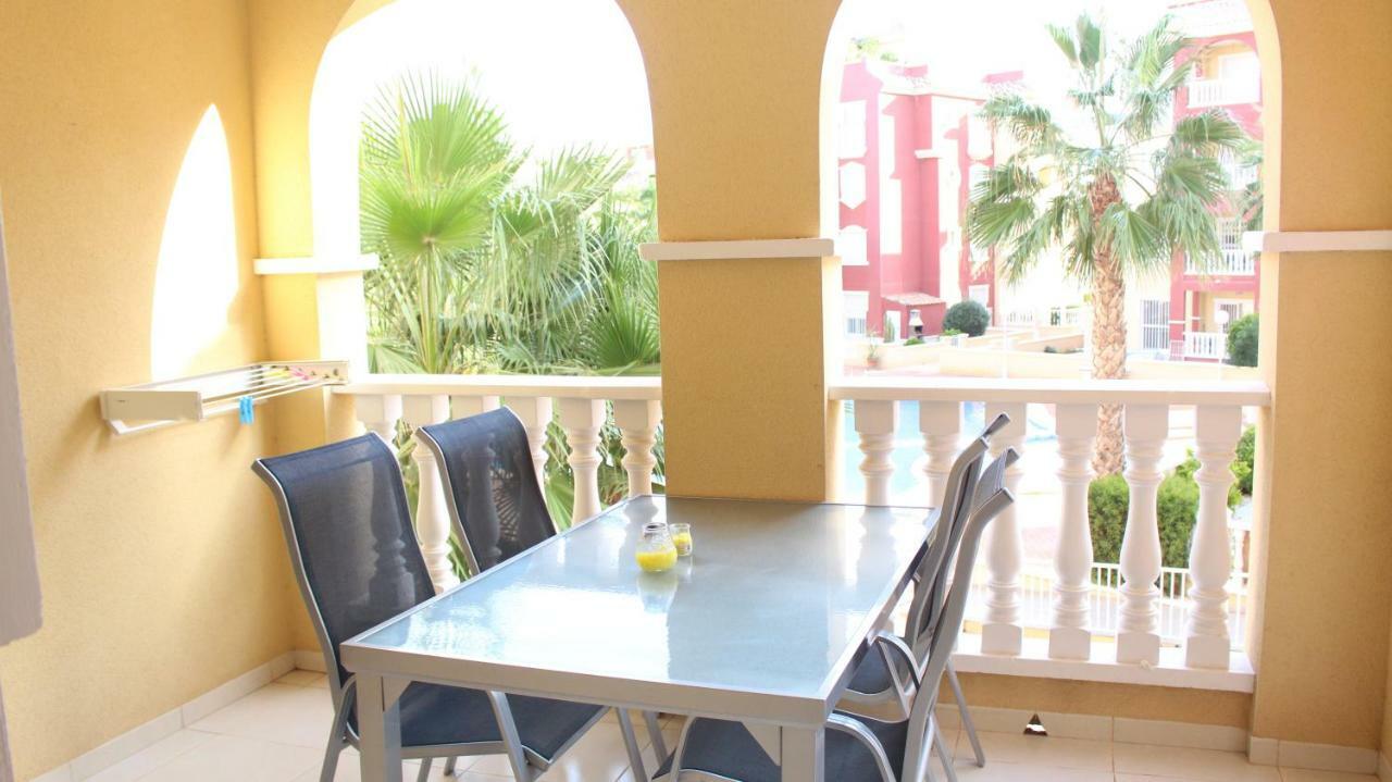 Beautiful 3 Bed, 2 Bath Modern Apartment Los Alcázares Eksteriør bilde
